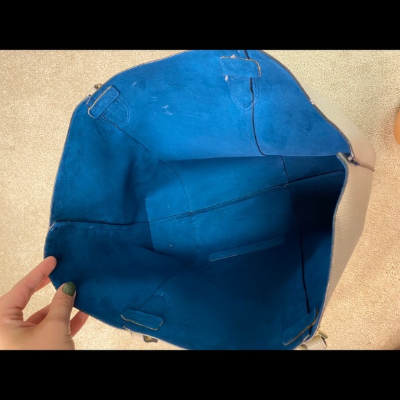 Steve Madden Large Tote - Picture 4 of 5